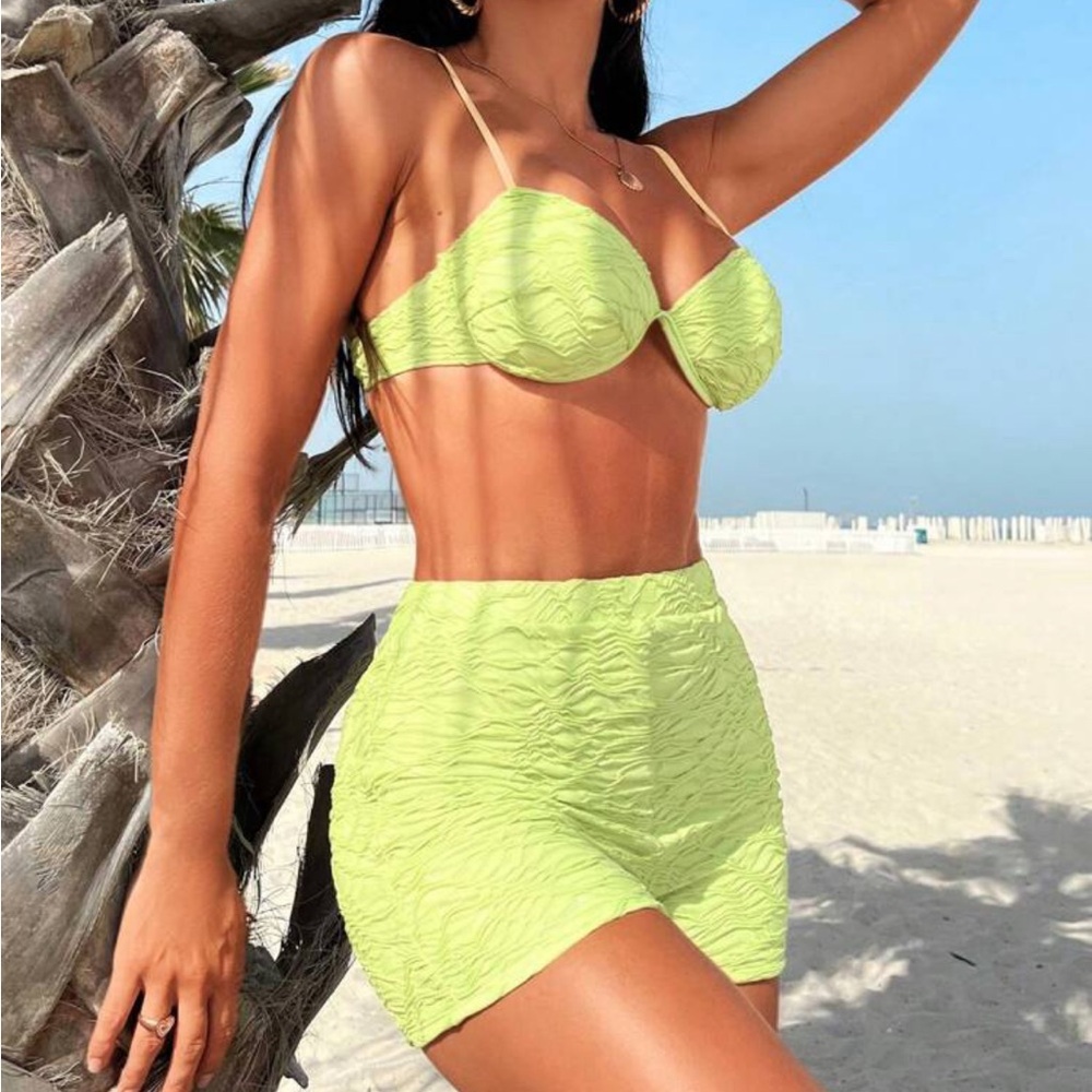 Bathing suit